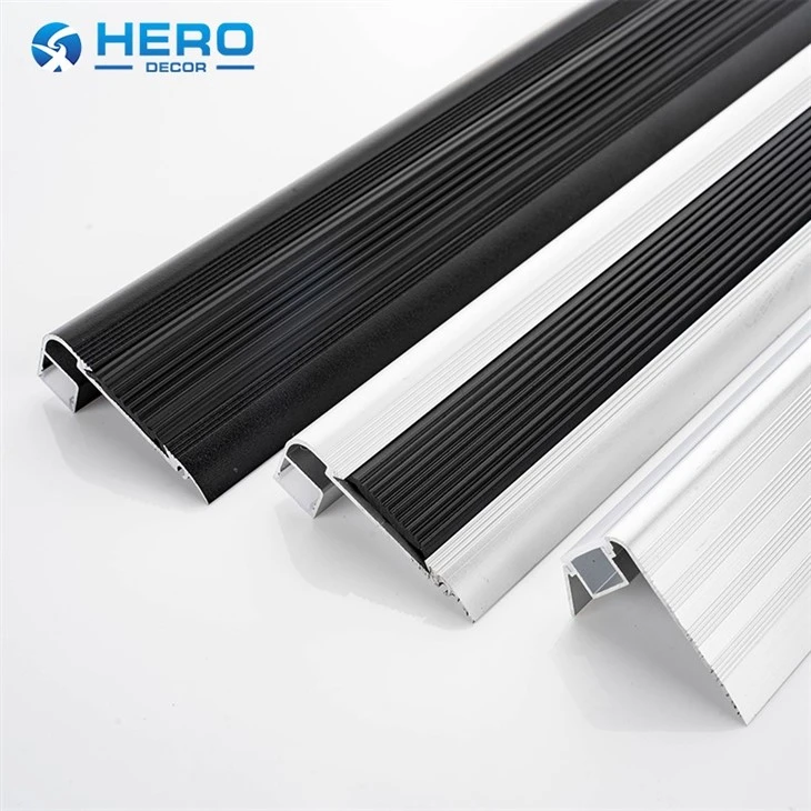 Aluminium And Rubber Stair Nosing high quality